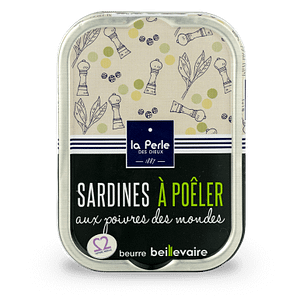 Boite de sardines à poêler aux poivres des mondes de la conserverie la perle des dieux.