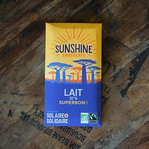 Chocolat au lait 37% fabriqué en Bretagne.